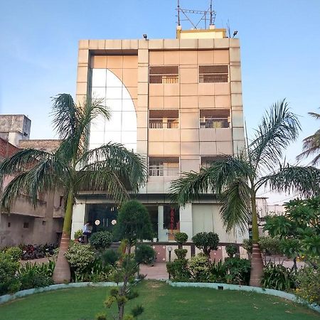 Varanasi Palace Zewnętrze zdjęcie