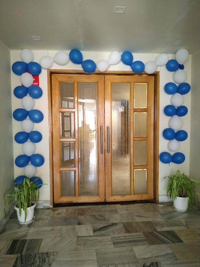 Varanasi Palace Zewnętrze zdjęcie