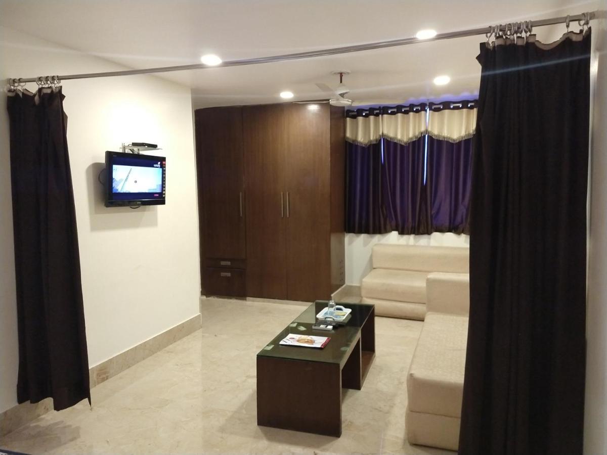 Varanasi Palace Zewnętrze zdjęcie